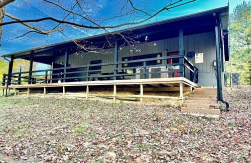 South Bloomingville House | Blue Jay