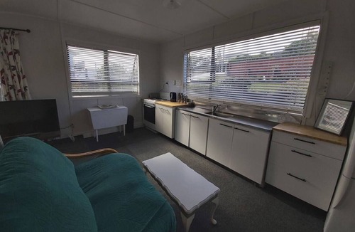 Pukehina House | Blue Lagoon