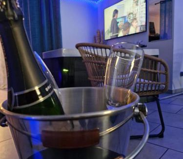 Montauban Hotel | Blue Lagoon Spas Montauban