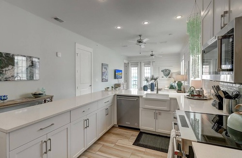 Cinnamon Shore Condo | Blue Lagoon TC 10102