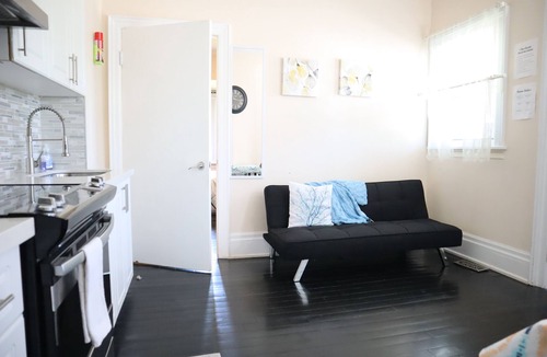 Lincoln Cottage | Blue Lily Cottage