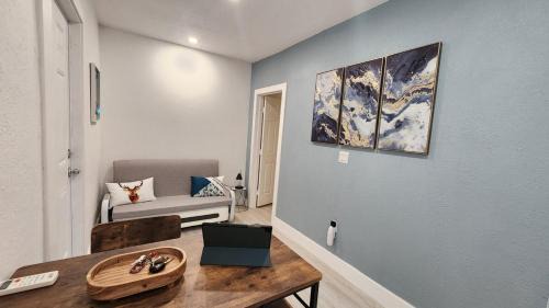 Miami Gardens Apartment | Blue Loft305
