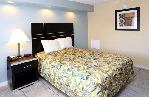 Northeast Virginia Beach Hotel | Blue Marlin Inn & Suites
