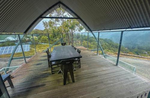 Dargan Apartment | Blue Monkey Mountains