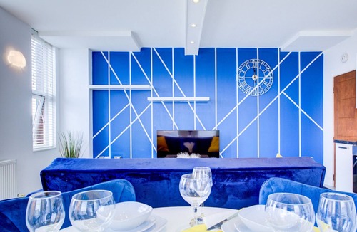 Sutton Central Apartment | Blue Moon, 1 Bed High Street