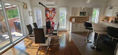 Saint-Brigitte-de-Laval House | Blue Mountain Retreat & Hot Tub