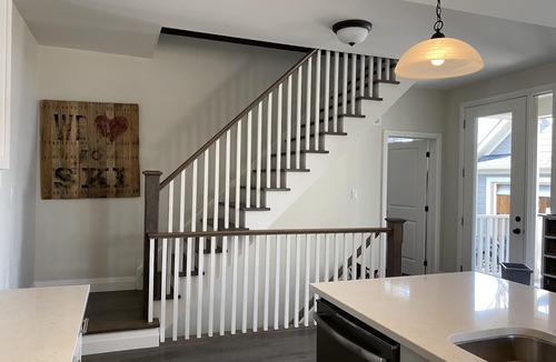 Glen Huron House | Blue mountain view, 4 bedroom home, steps to the village.