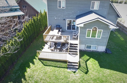 The Blue Mountains Ski Chalet | Blue Mountain Executive Home - Collingwood