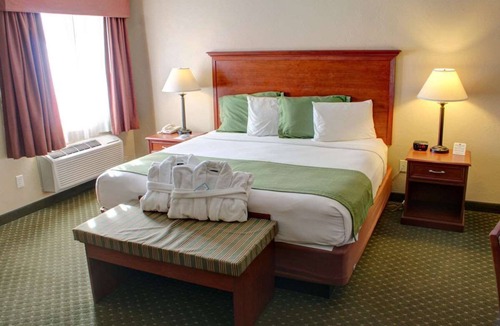 Rangely Hotel | Blue Mountain Inn And Suites