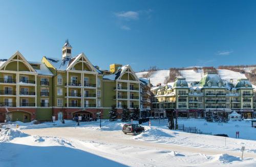 The Blue Mountains Hotel | Blue Mountain Resort Mosaic Suites
