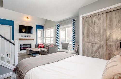 Craigleith Apartment | Blue Mountain Studio Loft at North Creek Resort