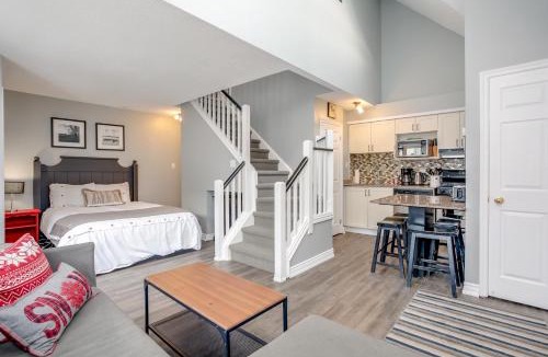 Craigleith Apartment | Blue Mountain Studio Loft at North Creek Resort