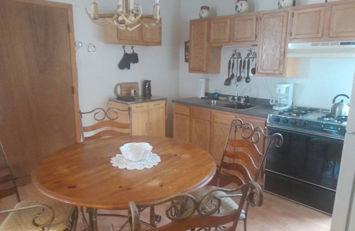 Blue Mountain Lake Cabin | Blue Mountain Rest