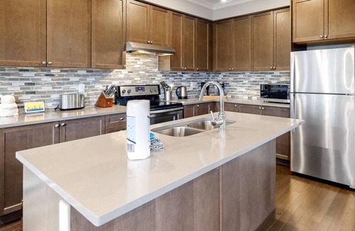 The Blue Mountains Villa | Blue Mtn Townhome w/Summer Pool!