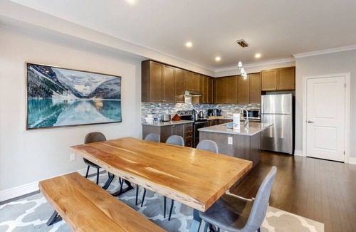 The Blue Mountains Villa | Blue Mtn Townhome w/Summer Pool!