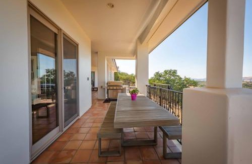 Bradley House | Blue Oak Oasis