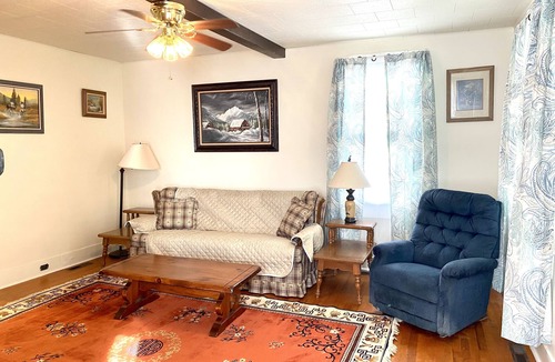 Frederica House | Blue Oar House