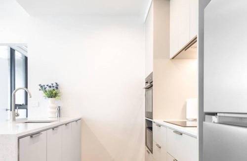 Preston Apartment | Blue Oasis Preston Rooftop Pool Escape