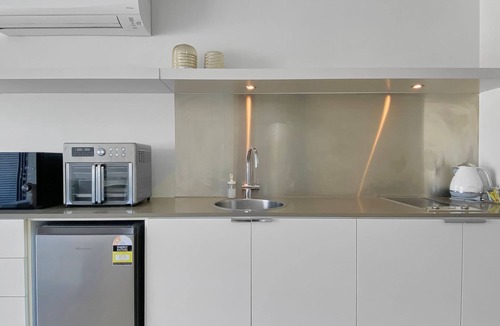 Nelly Bay Apartment | Blue on Blue Superior Studio Room 1241