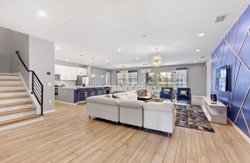 Loughman Villa | Blue Paradise 15BR 11BA, Sleeps 36, Theater/GameRm