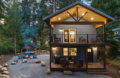 Paradise Estates House | Blue Paradise