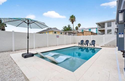 Indian Shores House | Blue Pearl
