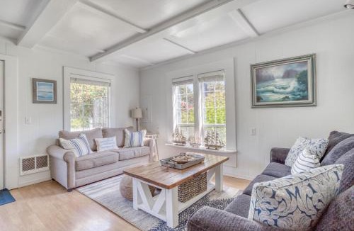 Gleneden Beach House | Blue Pineapple