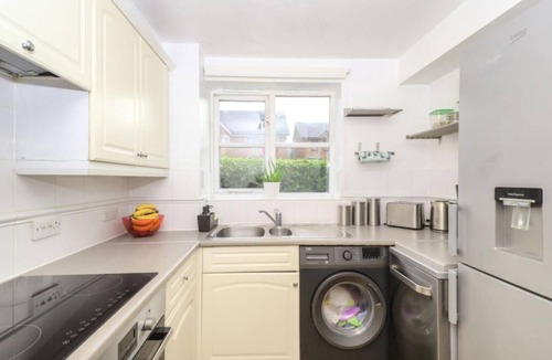 Eltham West Apartment | Blue Ribbon