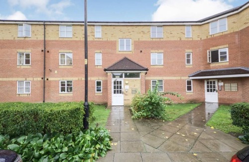 Eltham West Apartment | Blue Ribbon