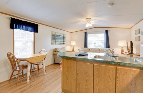 Waynesville Cabin | Blue Ridge Base Camp: Resort Cabin in Waynesville