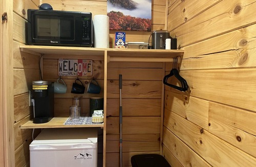 Floyd Cabin | Blue Ridge Bound Cabin 326