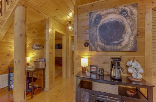 McCaysville Cabin | Blue Ridge Cabin: Hot Tub, Fire Pit & Grill!