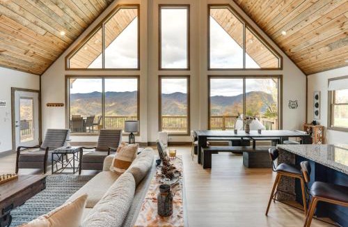 Andrews House | Blue Ridge Mountain-View Cabin w/Hot Tub & Deck!