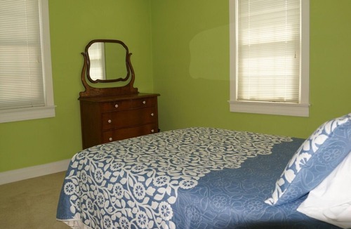 Arrington House | Blue Ridge, Tye River, C-Ville, Crabtree, Wintergreen, Sweet Briar, Farm