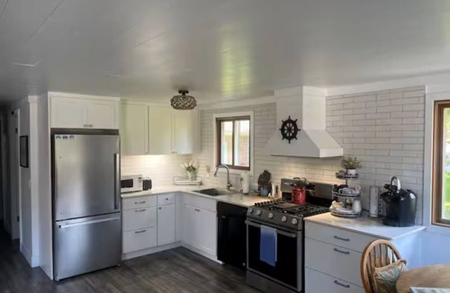 Algonac House | Blue River Bungalow!