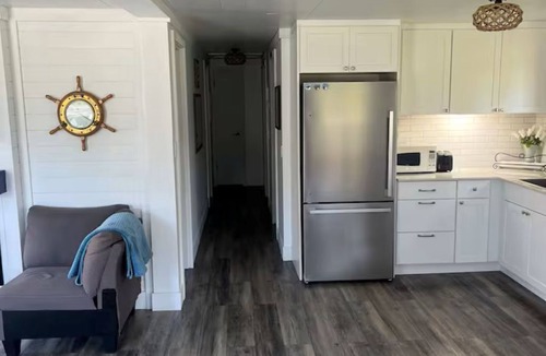 Algonac House | Blue River Bungalow!