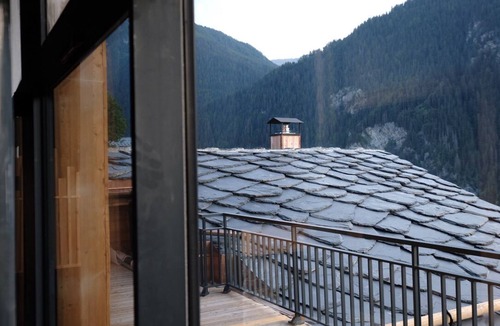 Peisey-Nancroix Ski Chalet | Blue River lux Chalet