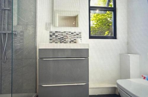 Pangbourne House | Blue Room