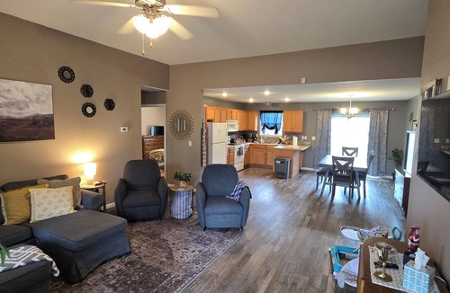 St. Robert House | Blue Sage Inn-Pet Friendly home in Saint Robert, MO. Close to Fort Leonard Wood.