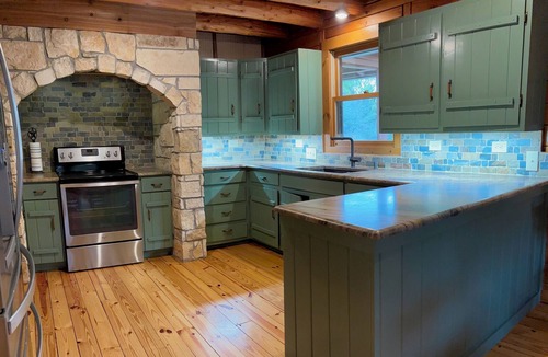 Fischer Cabin | Blue Skies Cabin