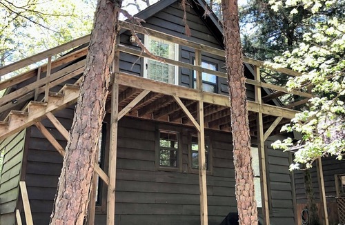 Caddo Gap Cabin | Blue Spirit · Private Studio Cabin in the Trees