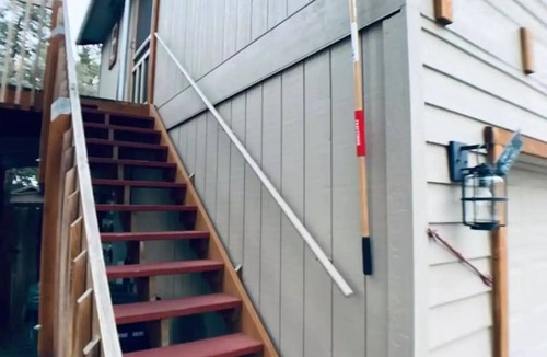 Bend House | Blue Spruce Guesthouse - Walkable to river trail and downtown Bend