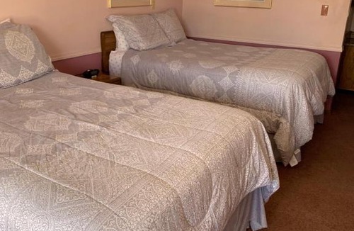 North Platte Hotel | Blue Spruce Motel