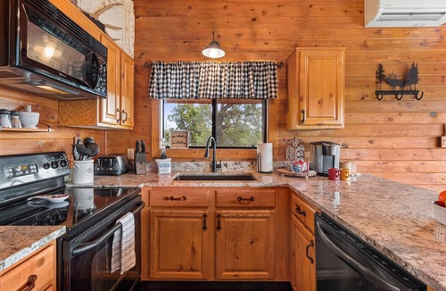 Overgaard Cabin | Blue Spruce Retreat