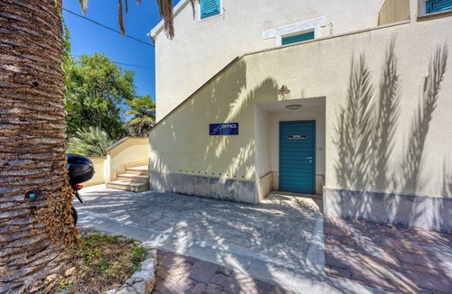Veli Losinj Apartment | Blue Studio Apartment