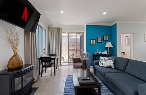 Yungaburra Apartment | Blue Summit Hideaway