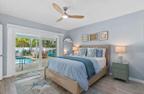 River District House | Blue Tide Bungalow