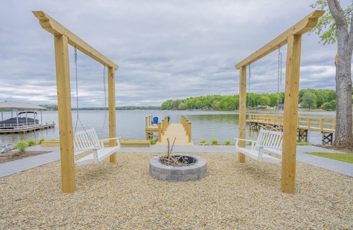 Southmont House | Blue View Cottage