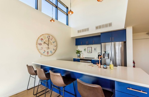 Randolph Hotel | Blue Vista Stone Lodge