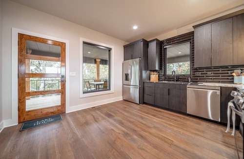 Mountain Home House | Blue Water - Modern Lake House